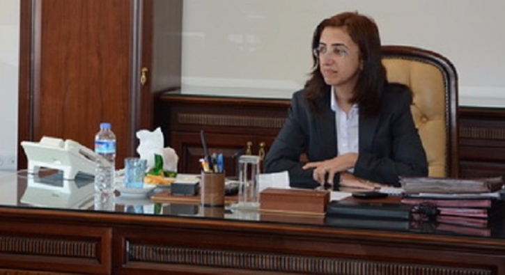 TÜRKİYE'NİN DÖRDÜNCÜ KADIN VALİSİ OLDU