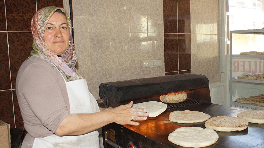 Çocuklarını okutmak için çalışırken patron oldu