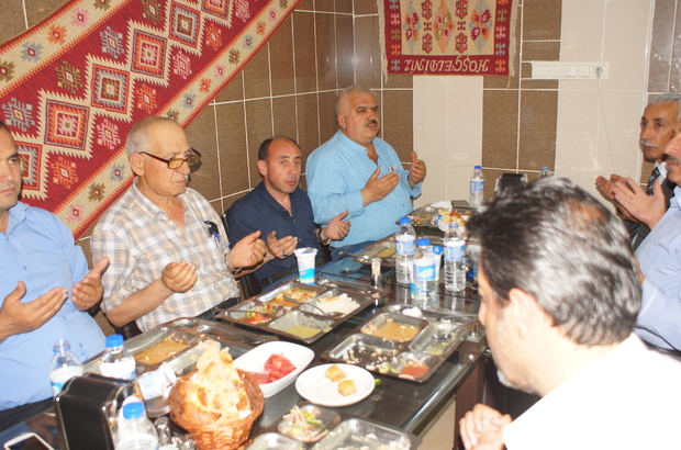 Çubuk'ta engelliler iftarda bir araya geldi