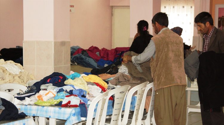 Türk Kızılay'ı Çubuk Şubesinden bayramlık yardımı