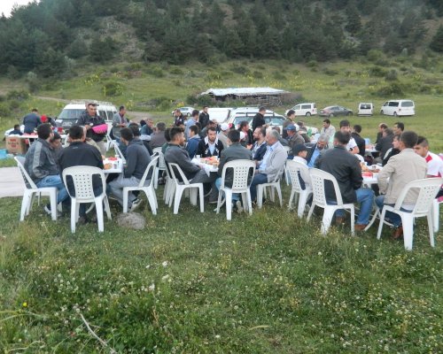 KIŞLACIK KÖYÜ YAYLASI’NDA İFTAR...