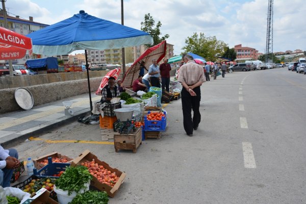 Çubuk’ta ‘Üretici Pazarı’ açıldı