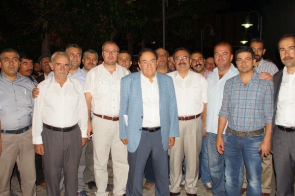 Çubuk’ta Darbe Girişimine Tepkiler Sürüyor