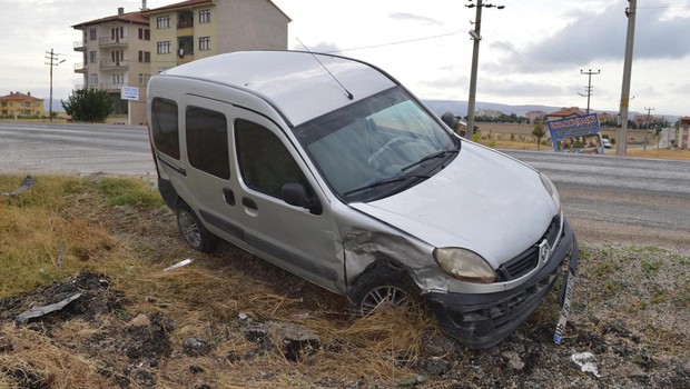 Araç hafif darbe ağır