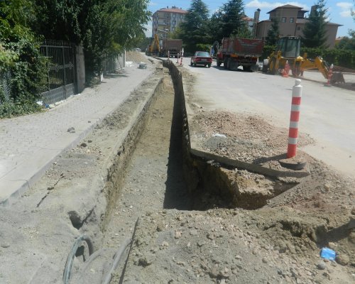 KALDIRIMLARI KİM TAMİR EDECEK?