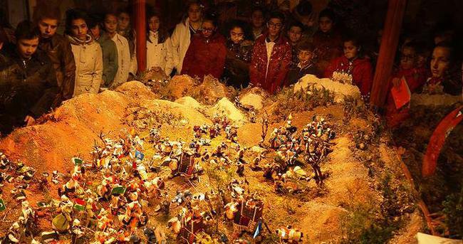 TARİHİ GÖREREK VE HİSSEDEREK ÖĞRENİYORLAR