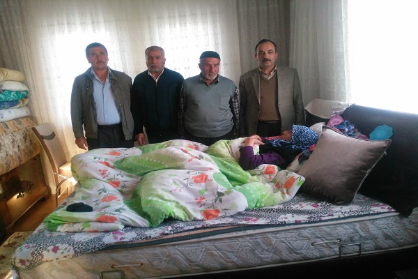 ŞEHİT ANNESİ HATİCE USTA TRAFİK KAZASI GEÇİRDİ