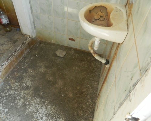 METROPOLE YAKIŞMAYAN TİKSİNDİRİCİ MANZARALAR...