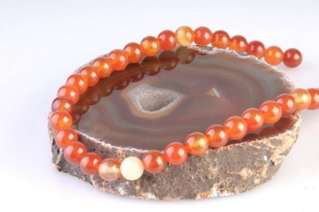 Agat taşı üzüntü ve strese birebir