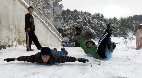 Ankara'da Okullar Tatil Edildi