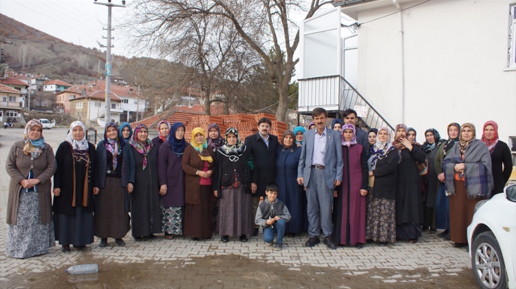 Çubuk'ta çiftçi kadınlara organik tarım kursu