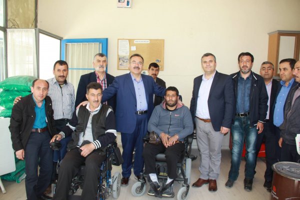 Acehan'dan Engelliler Derneğine Ziyaret
