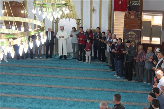 Camii Kebirde Kurban Bayramı Coşkusu