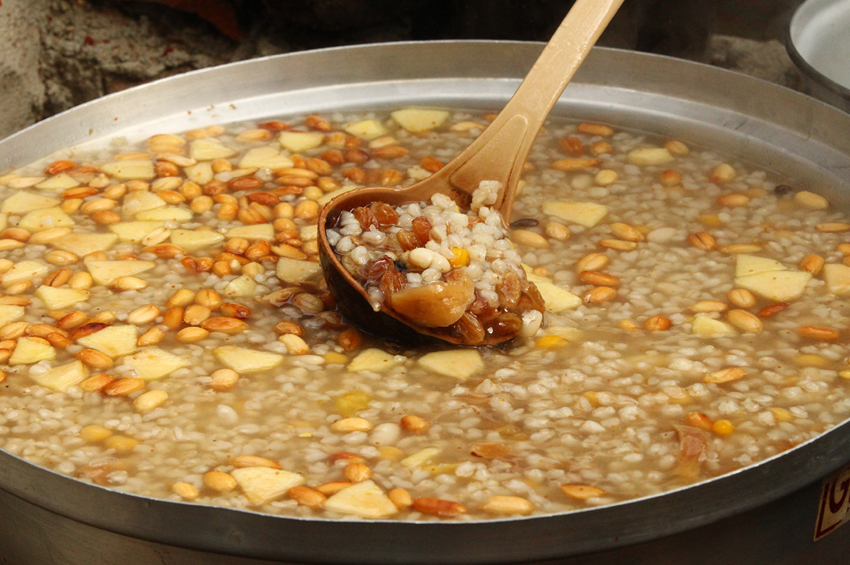 Çubuk'ta Aşure ve Lokma Etkinliği Düzenlendi