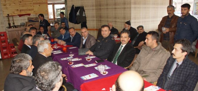 Kaymakam Çenet, Vatandaşlarla Buluştu