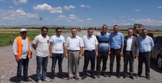 Başkan Acehan, Yol Çalışmalarını İnceledi