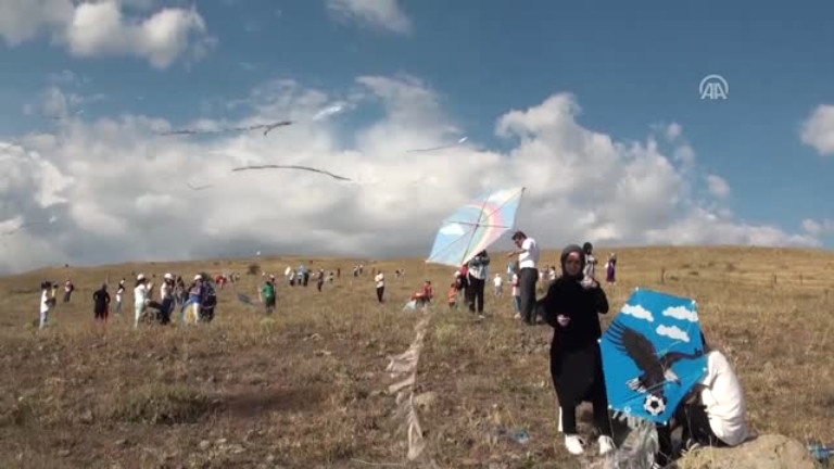 Çubuk Semaları Uçurtmalarla Renklendi