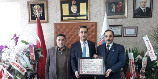 Edirne'ye Gitmek İsteyen Düzensiz Göçmenlere Ücretsiz Otobüs Hizmeti