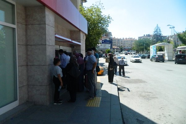 İLÇEMİZDE SALGIN HENÜZ GEÇMİŞ DEĞİL...