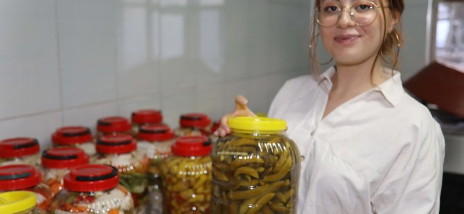 Bizim Çubuk Salatalık Turşusu