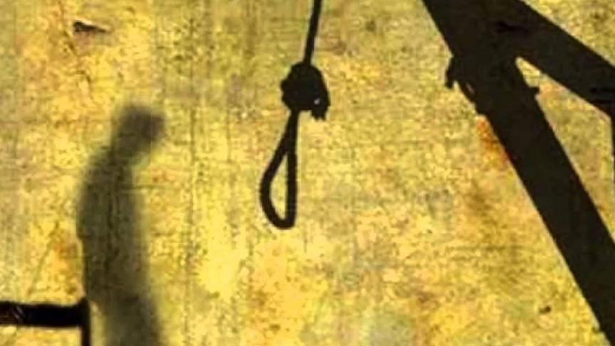 İDAM MAHKÛMU DARAĞACINA DOĞRU YÜRÜRKEN…