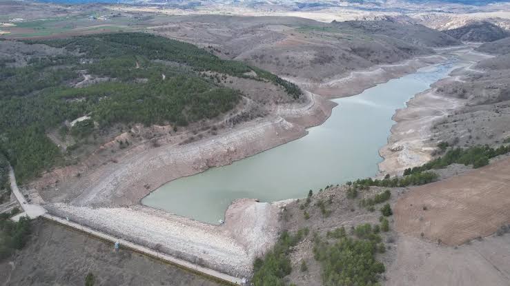 ÇUBUK'TA SU SEVİYELERİ KRİTİK: ÇUBUK 2 VE KAVŞAKKAYA BARAJLARINDA DOLULUK ALARMI