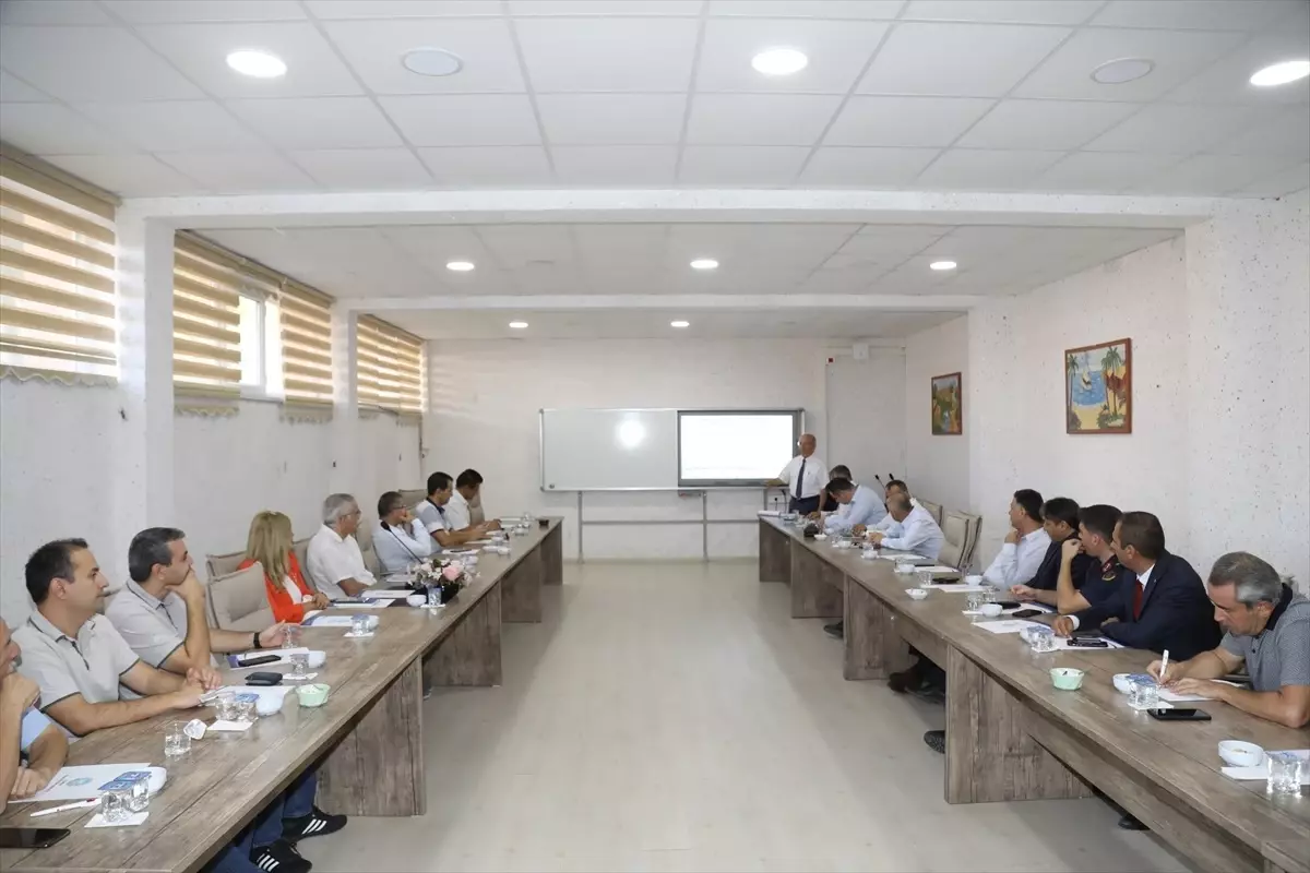 Çubuk'ta Hayat Boyu Öğrenme Komisyonu Toplantısı Gerçekleştirildi