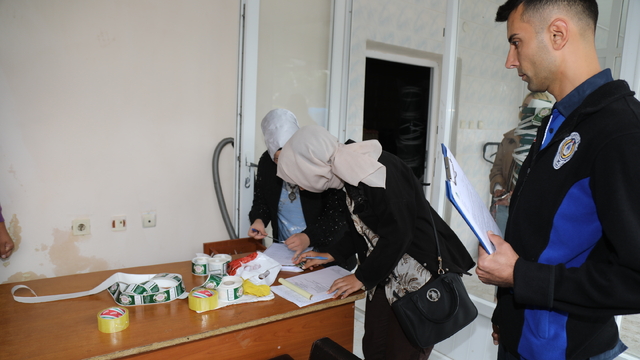 Çubuk'ta turşu üreticileri denetlendi