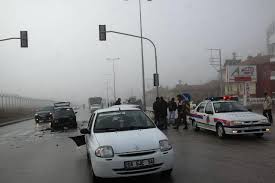 Yenice Kavşağı Trafikte Alarm Veriyor