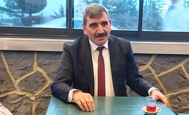 AĞRI ÜRETİME HAZIR, ÇUBUK HÂLÂ BEKLİYOR!