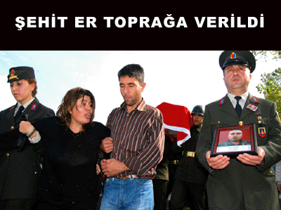 Kalp Krizi Geçirerek Vefat Eden Er Toprağa Verildi