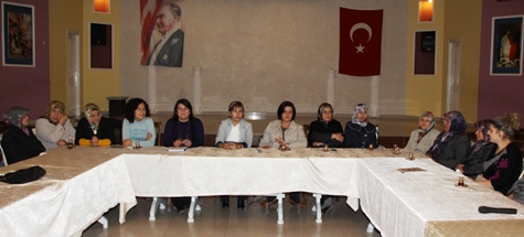 Çubuk'ta "Aile İçi İletişim ve Medeni Kanun" Semineri