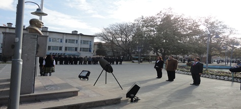 ÖĞRETMENLER GÜNÜ’NE BURUK KUTLAMA