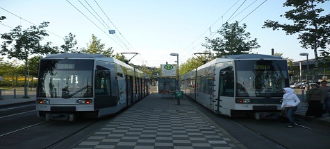 ÇUBUKLULAR METROYU BEKLİYOR!