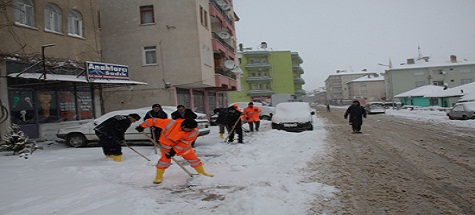 Çubuk'ta Eğitime Kar Engeli