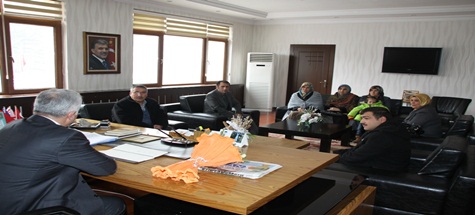 VELİLERDEN BAŞKAN ÖZDEN'E ZİYARET
