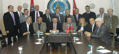 Dr. Metin Özaslan'dan AHİD'e Ziyaret