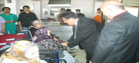 HUZUREVİNDE KUTLU DOĞUM SEVİNCİ