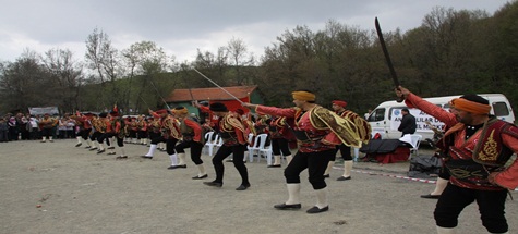 Hıdırellez Şenlikleri Renkli Görüntülere Sahne Oldu