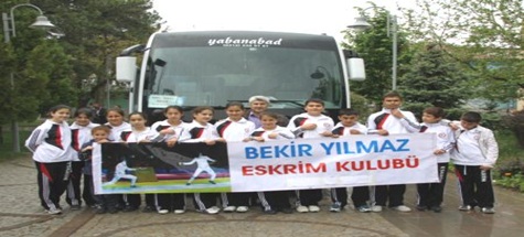 Çubuk'lu öğrenciler eskrimde Ankara’yı temsil edecek