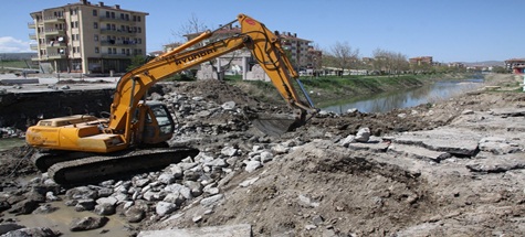Sanayi Caddesine Yeni Köprü Yapılıyor