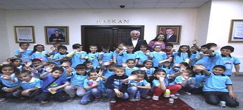 Öğrenciler, Başkan Özden'i Ziyaret Etti