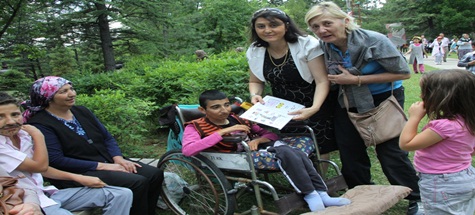 Engelli Öğrencilerin Karne Heyecanı