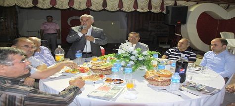 AK Parti Çubuk İlçe Teşkilatı İftarda Buluştu