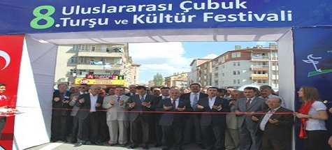 Çubuk Turşu ve Kültür Şenliği Başladı