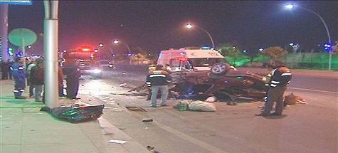 Trafik Kazası: 1 Ölü, 2 Yaralı