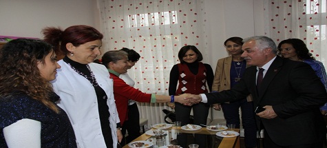 Özden, Öğretmenleri Ziyaret Etti