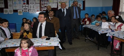 Karne heyecanını öğrencilerle birlikte yaşadılar