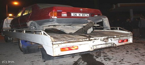 TRAFİK KAZASI 2 YARALI