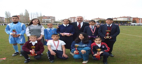 Başkan Özden’den 23 Nisan Mesajı